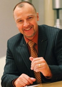 Klaus Sindel, CEO - 200_klaus_sindel-5-2