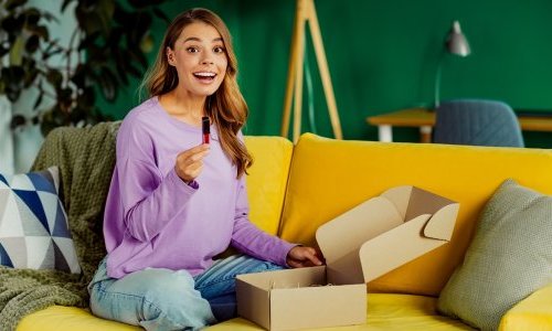Gen Z & Beauty: A unique relationship with beauty gifting