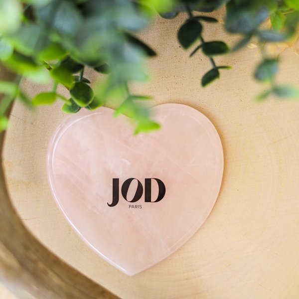 For JOD, Cosmogen creates a Gua Sha made of pink quartz - Premium Beauty  News