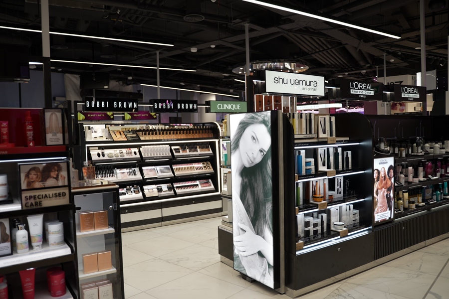 Magasin boots sales