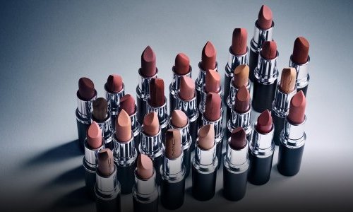 Les résultats du groupe Estée Lauder restent en berne au troisième trimestre