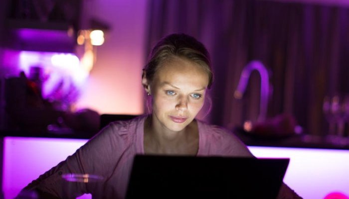 Nanovetores presents three antioxidants to combat blue light damage