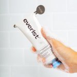  Après les shampooings, Everist lance le gel douche concentré sans eau