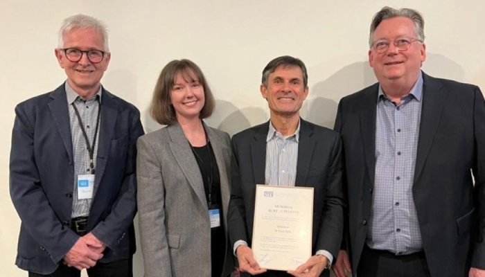 Fred Zülli, fondateur de Mibelle Biochemistry, récompensé par la Swiss SCC