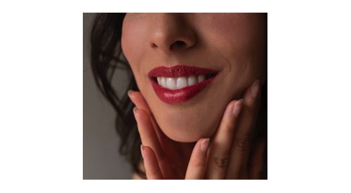 Le Rouge Français opens new era for natural lipsticks