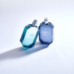 Le flacon Gem (97 g pour 100 ml) offre un design géométrique avec des angles vifs et une large face octogonale.