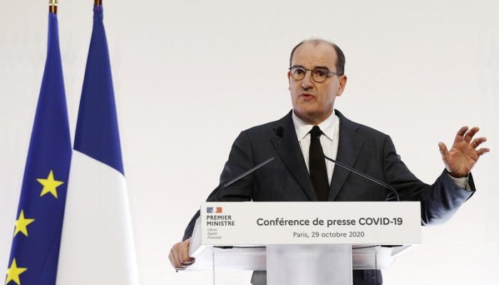 Confinement : Tous les cosmétiques devraient rester en vente en grandes surfaces