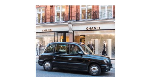 Royaume-Uni : Le marché des produits de beauté de prestige progresse de 4%