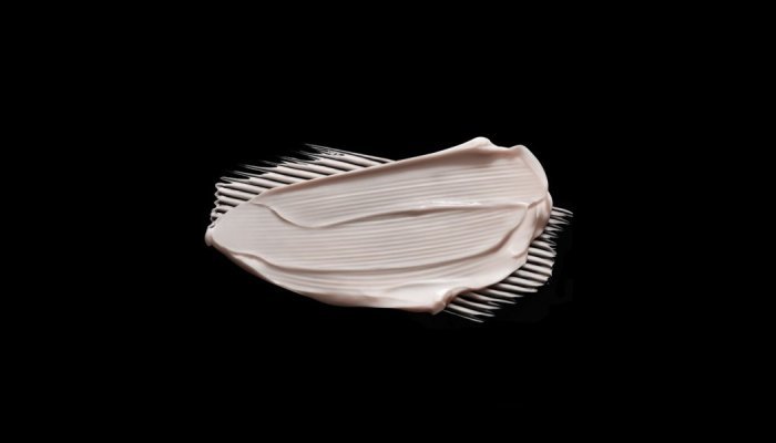 Cosmogen: An eco-designed spatula for Carita Paris