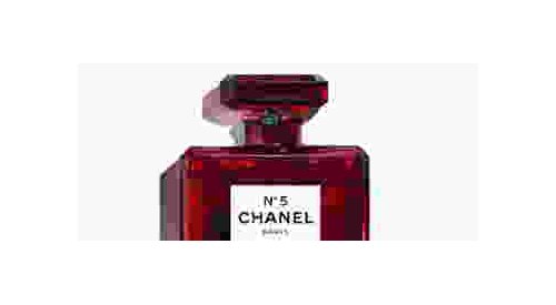 Chanel N°5 s'habille de rouge pour les fêtes de fin d'année