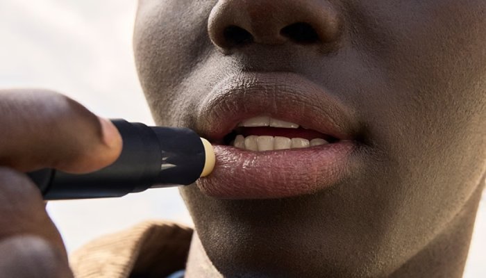 Horace selects Cosmogen's 100% PCR PET stick for its lip balm