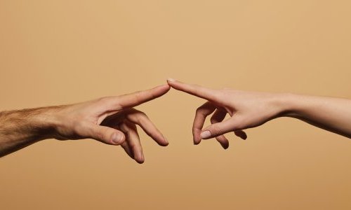 Avec PrimalHyal NeuroYouth, Givaudan Active Beauty s'inspire du micro-needling