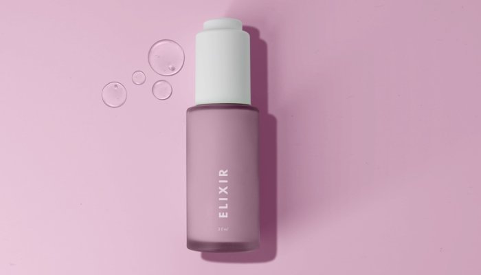 Elixir: Stoelzle's lightweight 30ml dropper bottle