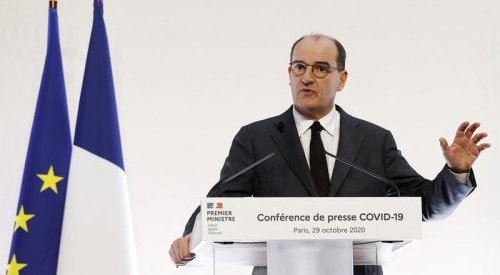 Confinement : Tous les cosmétiques devraient rester en vente en grandes surfaces