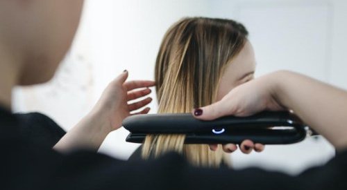 Le Covid-19 a aidé KKR à remporter l'acquisition de Coty Professional Beauty, selon Kline