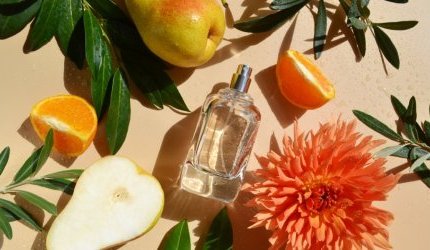 Trends: Fruity notes are sweeping through perfume launches