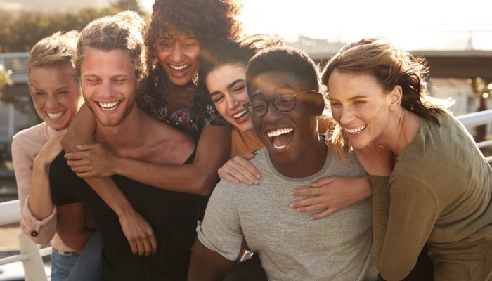 dsm-firmenich veut créer des parfums favorisant les connections sociales