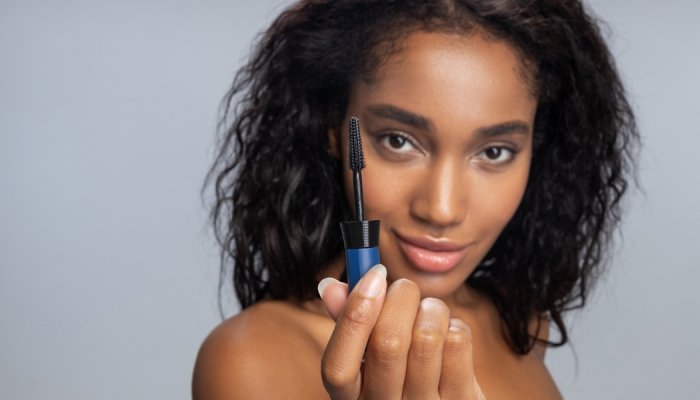 France : les PFAS bannis des cosmétiques à partir du 1er janvier 2026