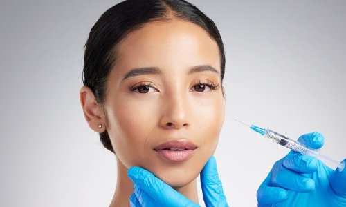 Les injections esthétiques illégales poursuivent leur essor, malgré les alertes