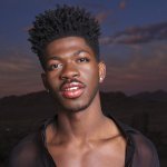 YSL Beauté déconstruit un peu plus les codes de la virilité avec Lil Nas X (Photo : © yslbeauty / Intagram)