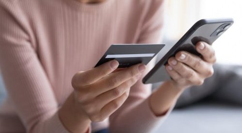 L'habitude du shopping en ligne va perdurer malgré la réouverture des magasins