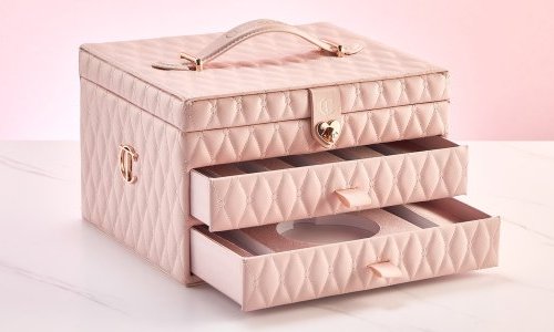 Hunter Luxury creates Charlotte Tilbury's Pillow Talk Dreams vanity case