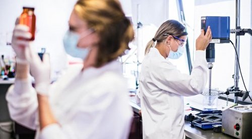 Avec Beautylitic, ANJAC pilote la transformation clean des formules cosmétiques