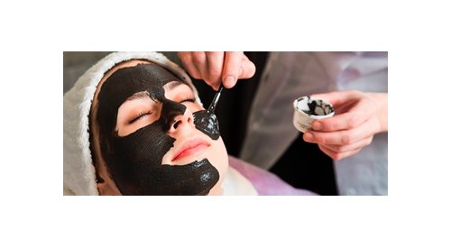 Instituts de beauté : les Françaises en quête de qualité et de marques prestigieuses