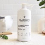 Lablabo crée pour Alvadiem un pack airless rechargeable 400ml