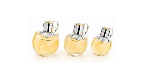 TNT Global creates a sophisticated spray cap for Azzaro's Wanted Girl