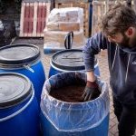 Upcircle reuses coffee grounds to make beauty products, adding ingredients such as camomile infusions or a powder made from olive stones. (Photo: © Tolga Akmen / AFP)