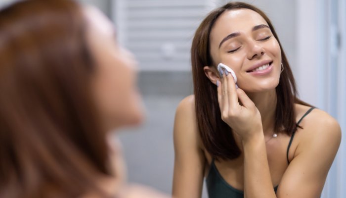 L'INSERM établit un lien entre cosmétiques et traces de polluants dans le corps