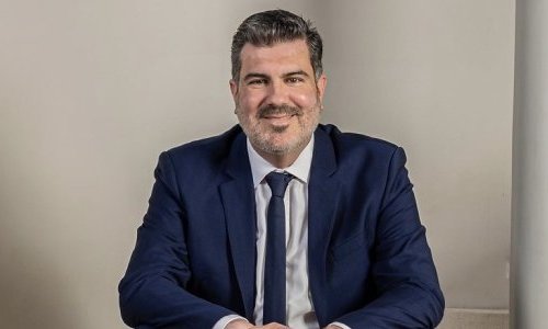 Oriflame CEO transition: Kenneth Benaim Campbell succeeds Anna Malmhake