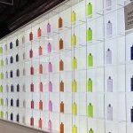 Silgan Dispensing a présenté à Paris Packaging Week une version couleur de sa gamme de pompes à parfum Aspire (Photo : Silgan Dispensing)