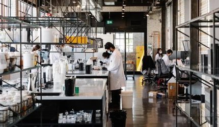 Comment DECIEM veut s'imposer en expert scientifique