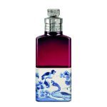 Stoelzle Masnières Parfumerie signe les flacons des parfums de Dries Van Noten (Photo: Courtesy of Dries Van Noten Dries Van Noten / Puig)
