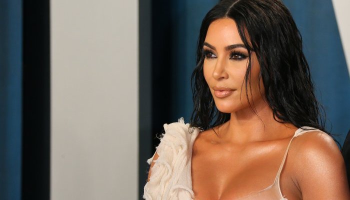 Kim Kardashian cède 20% de sa marque beauté à Coty