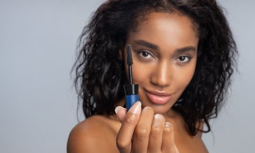 France : les PFAS bannis des cosmétiques à partir du 1er janvier 2026