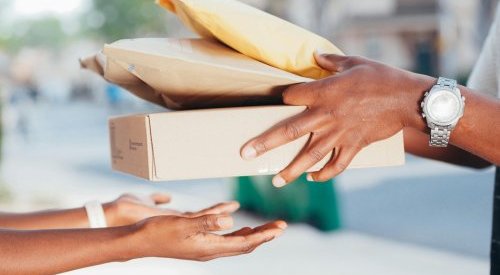 EU plans two-euro flat fee on small parcels from outside bloc