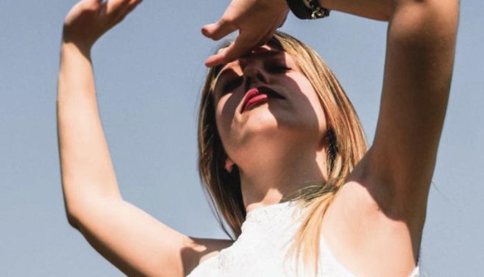 (Re)Awakening : The Future of Beauty and an Era of New Semantics in the US