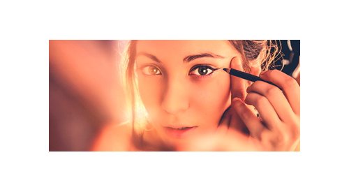 MakeUp in LosAngeles: Digital natives shake up beauty trends