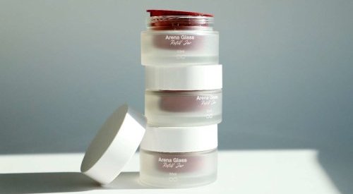 Quadpack gives its Arena refillable jar a premium boost