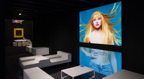 Chromavis interroge les vieux codes du maquillage