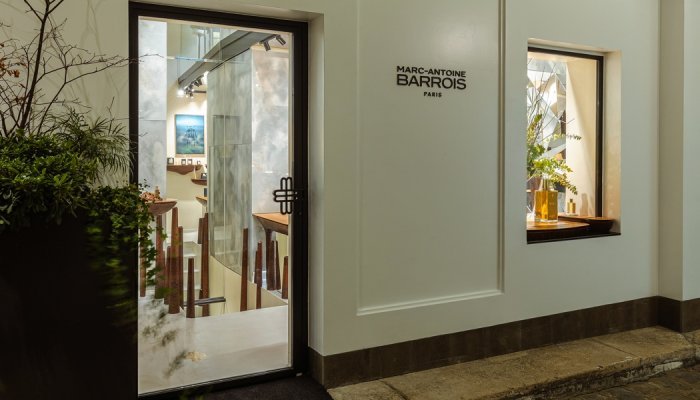 Marc-Antoine Barrois inaugure un flagship mode, parfum et accessoires à Paris