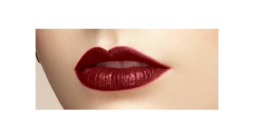 UBM focuses on dark lips