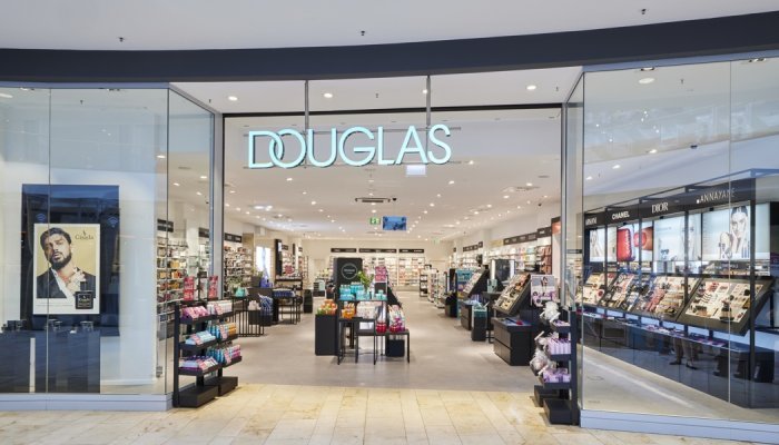 Prestige retailer Douglas Group shares drop after stock market return