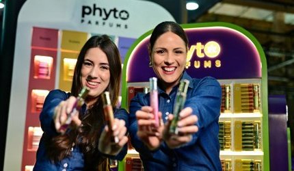 Comment la Gen Z transforme le marché du parfum au Brésil