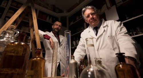 À Belgrade, la parfumerie Sava tente de maintenir ses pratiques artisanales