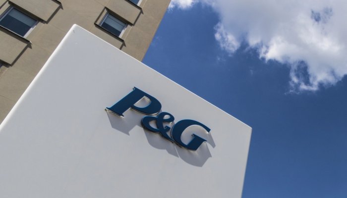 As consumers pull back, P&G cuts outlook and looks to raise prices amid tariffs