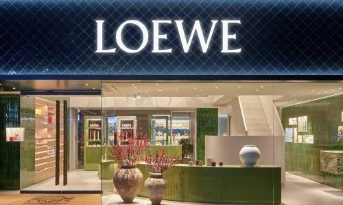 Loewe ouvre à Séoul sa toute première boutique dédiée au parfum